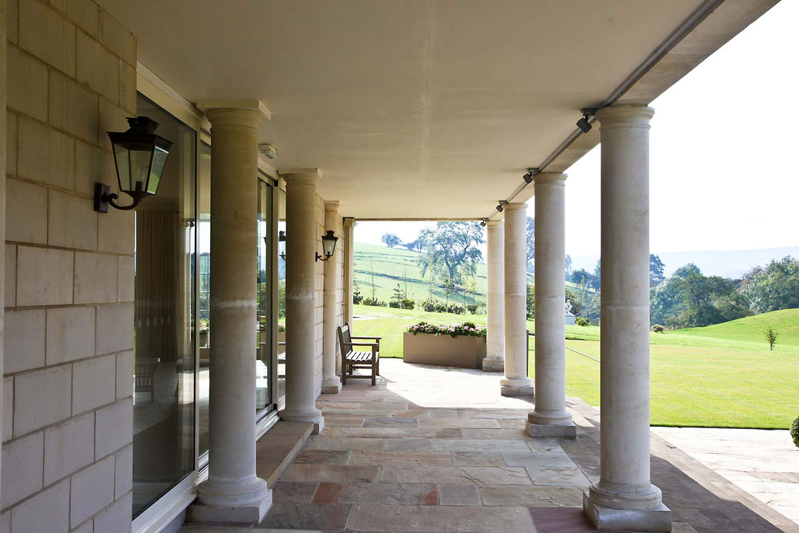 Pavilion pillars